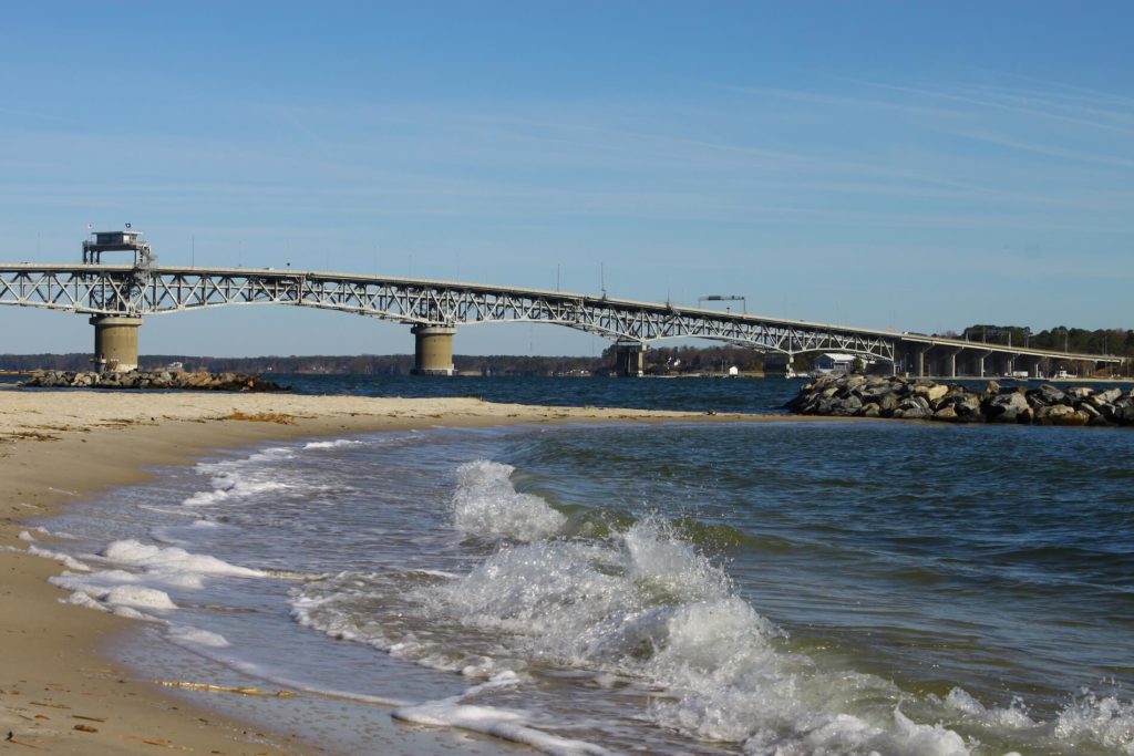 Located in the historical town of Yorktown, Yorktown Beach is a great place to hang out and enjoy water activities.