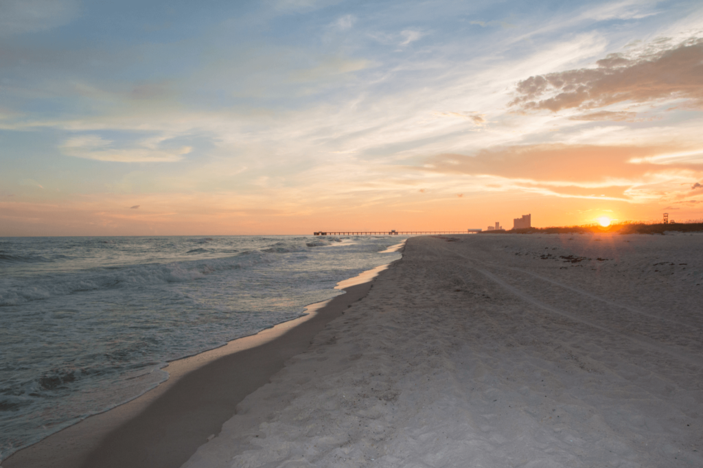 When you need to escape to perfect sandy beaches and crystal clear water, Gulf Shores beach will tick all of your boxes and then some!