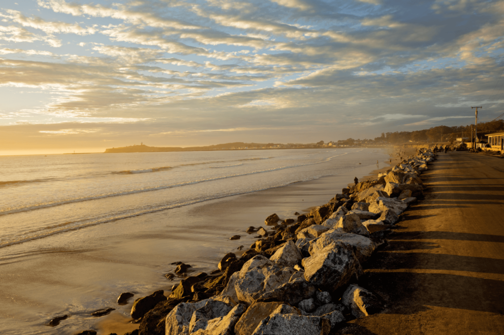 Half Moon Bay is a spectacular beach community and city that you’ll want to consider for your next California beach vacation. 